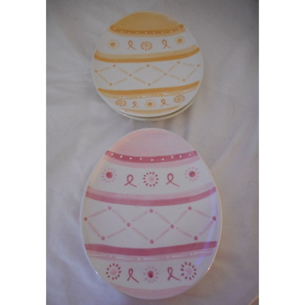 Pottery Barn Easter 8" Egg Plate 4Pc Set Pink Blue Green Yellow Spring Embossed - Picture 2 of 4